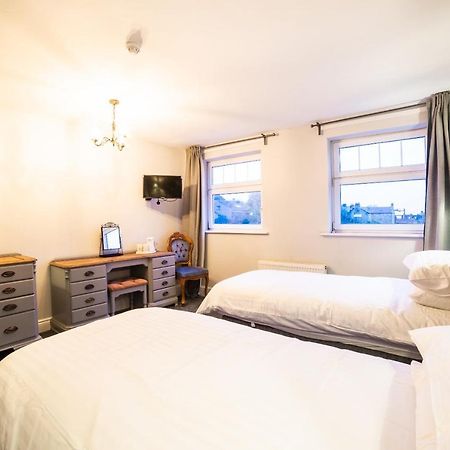 Churchill'S Hotel Wombwell Luaran gambar