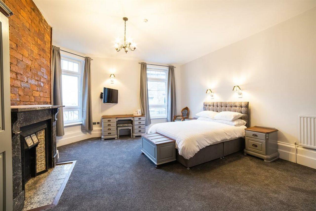 Churchill'S Hotel Wombwell Luaran gambar