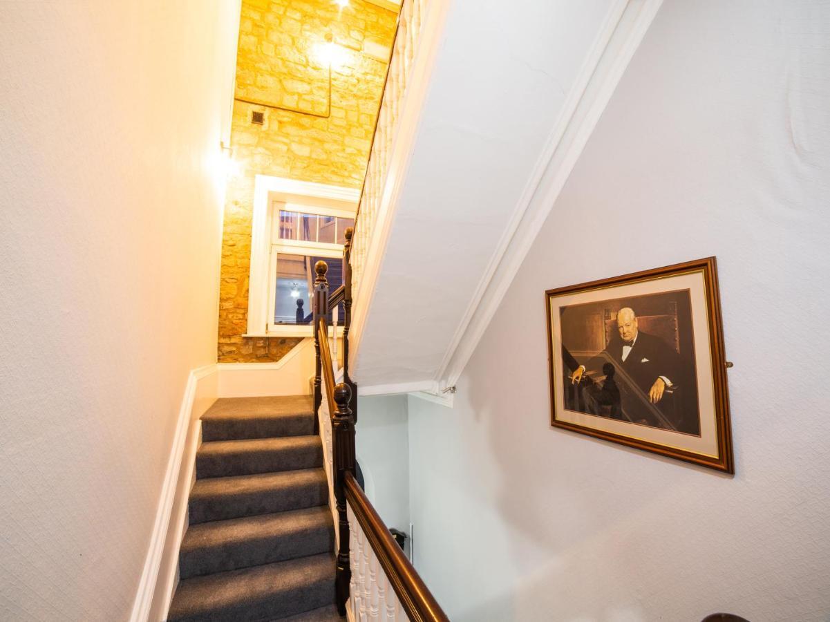 Churchill'S Hotel Wombwell Luaran gambar